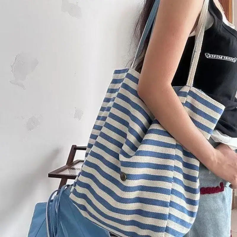 Sea Salt Blue One-Shoulder Bag Reversible Two-Sided Design AB Style Large Tote Bag Ins Style Suitable for Daily Commutes view 3