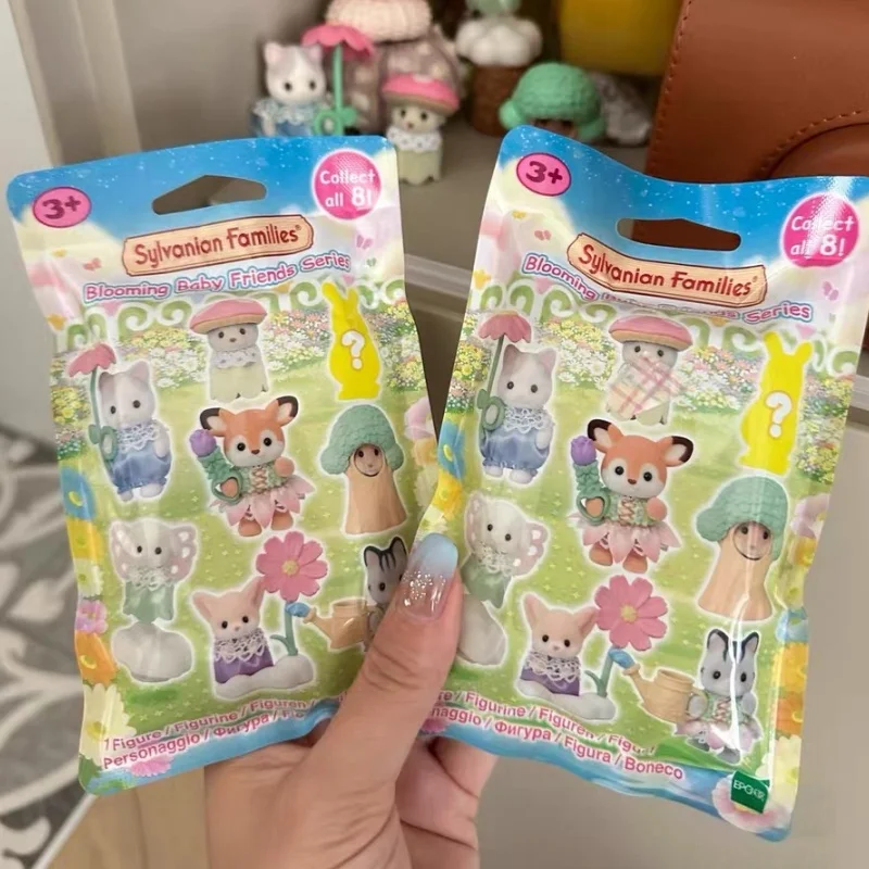 

Натуральная аниме Сильванская семья, слепая коробка, садовая волшебная кавайная коробка, платье для кукол, фигурки, украшения, семейные подарки на день рождения