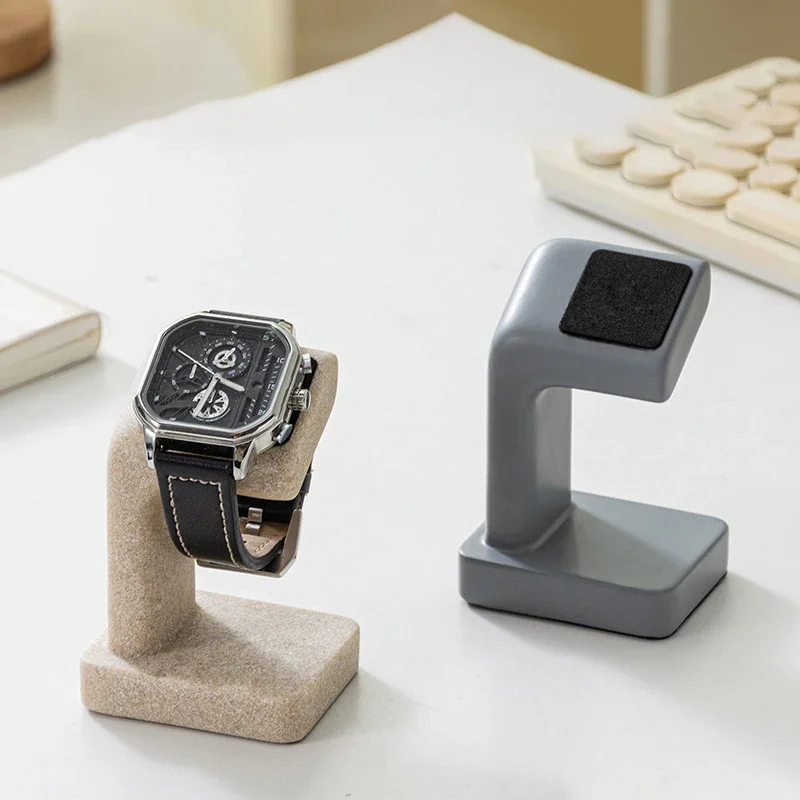 1 Pcs Watch Holder Jewelry Display Rack Resin Material Smooth Edges C-Type High Quality Organizer Watch Rack Stand For Watch