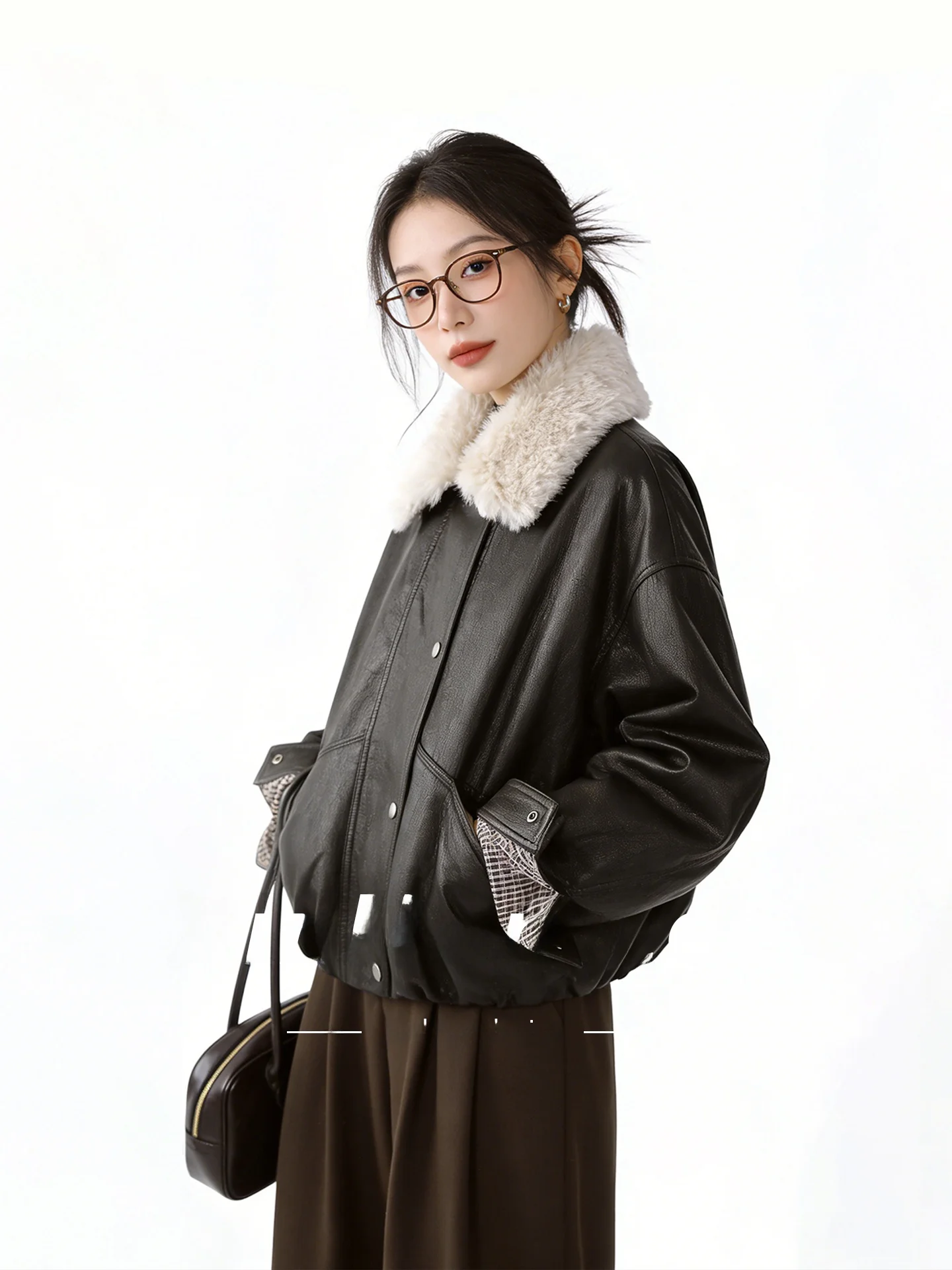 Retro koreanisches Bla-Leder Jaet 2025, Winter, neuer Lammfellkragen, Motorrad-Sle, lässiger Damen-Faion-Mantel