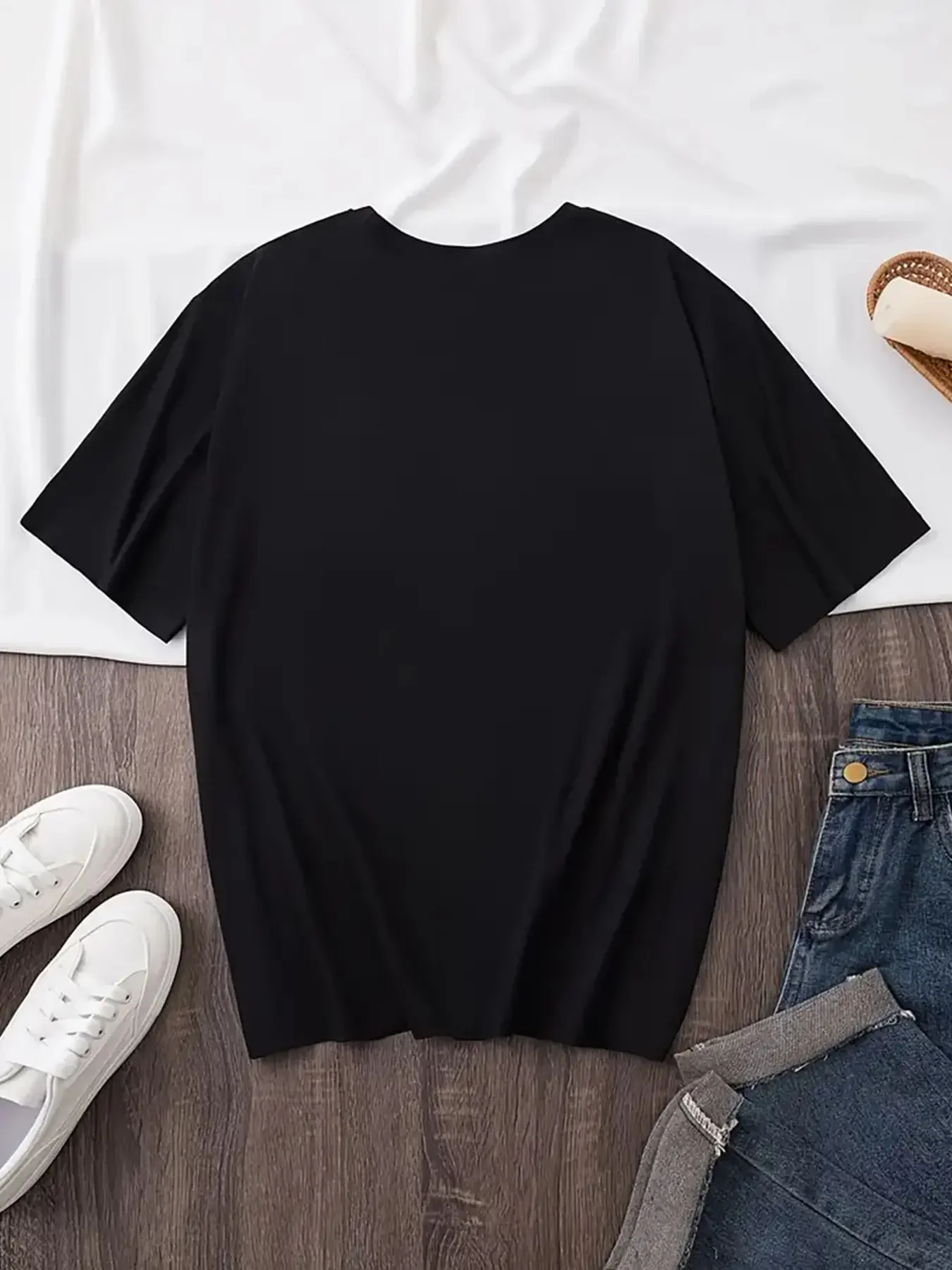 Women's 100% Cotton Cute Ghost Print Short-Sleeve Round Neck T-Shirt - Breathable Loose Women's Tops, Halloween T Shirts, Easy Pick for Workdays, Breathable Cotton Keeps Cool, Unisex Casual Streetwear