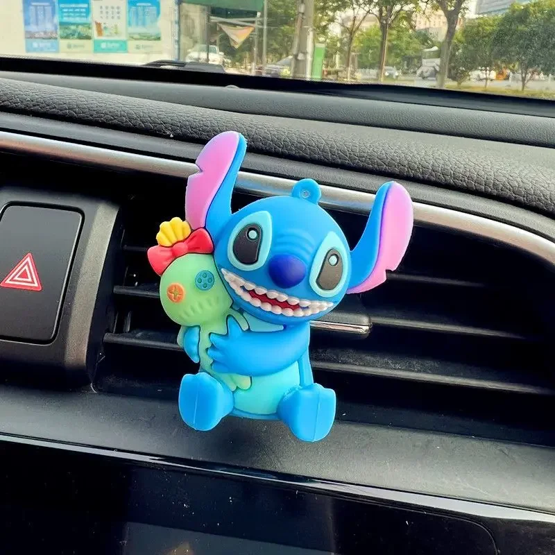 Stitch Cartoon Kawaii Perfume para Homens e Mulheres, Decoração Interior Do Carro, Air Outlet Purifying Air, aromaterapia Holiday Gift