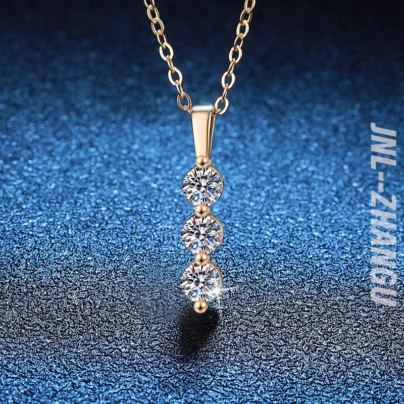 

Lucky Gift Women's Moissanite Necklace Claw Setting Gold Plated Pendant Exquisite Accessories Fine Jewelry Pulse Necklaces