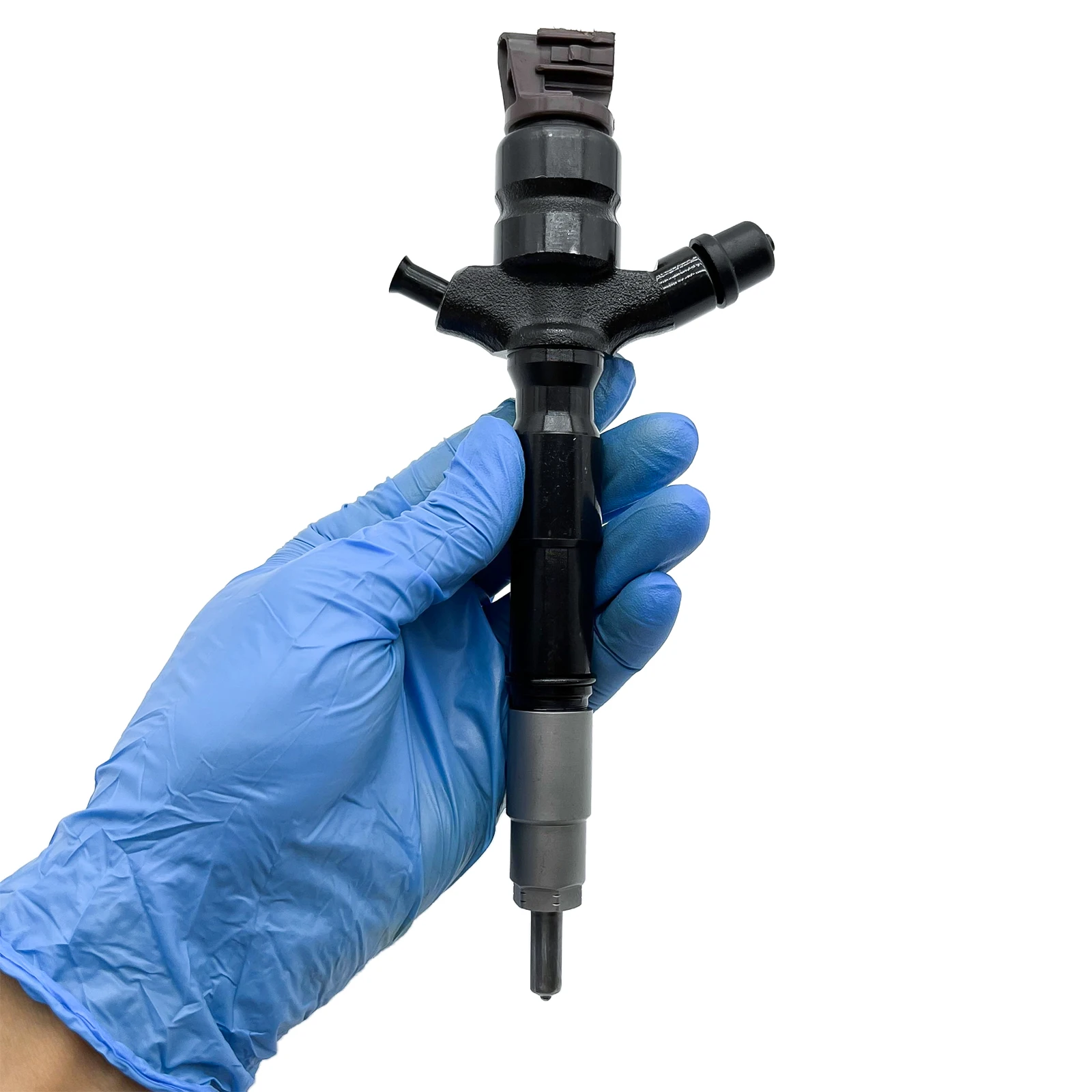 Common Rail Fuel Injector 295900-0210 DCRI200280 for Toyota Hilux Fortuner 2KD FTV 2.5D EURO 5 Engine