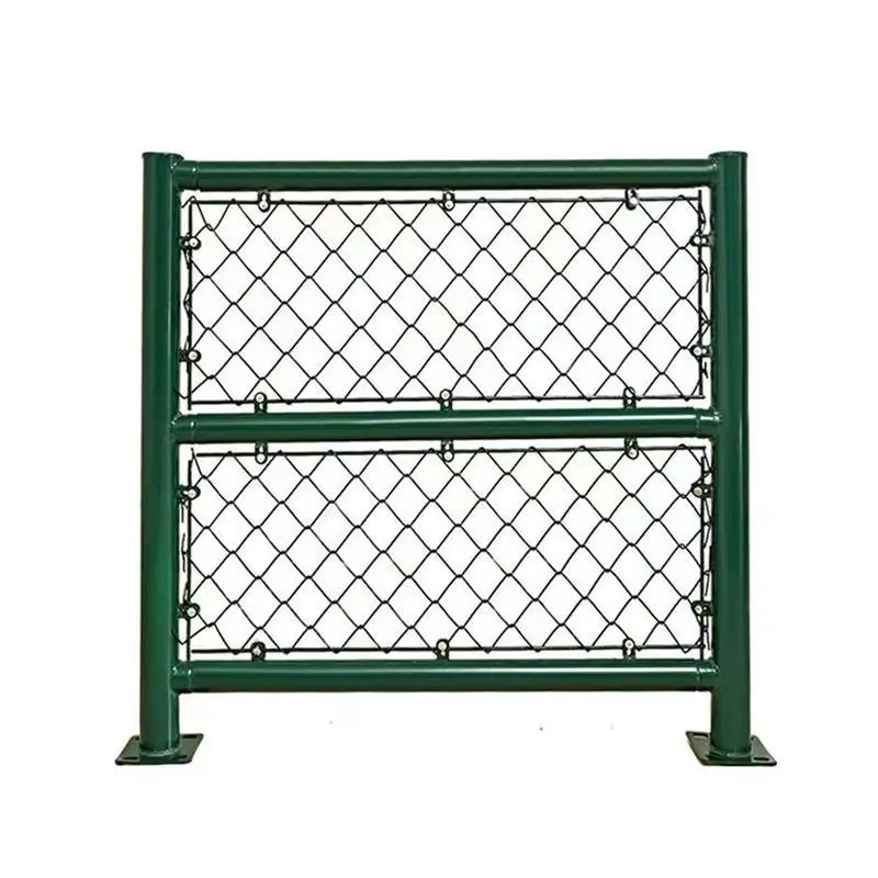 Custom.Stadium سياج شبكي سلكي مقاوم للتآكل ومتين ومرن للغاية