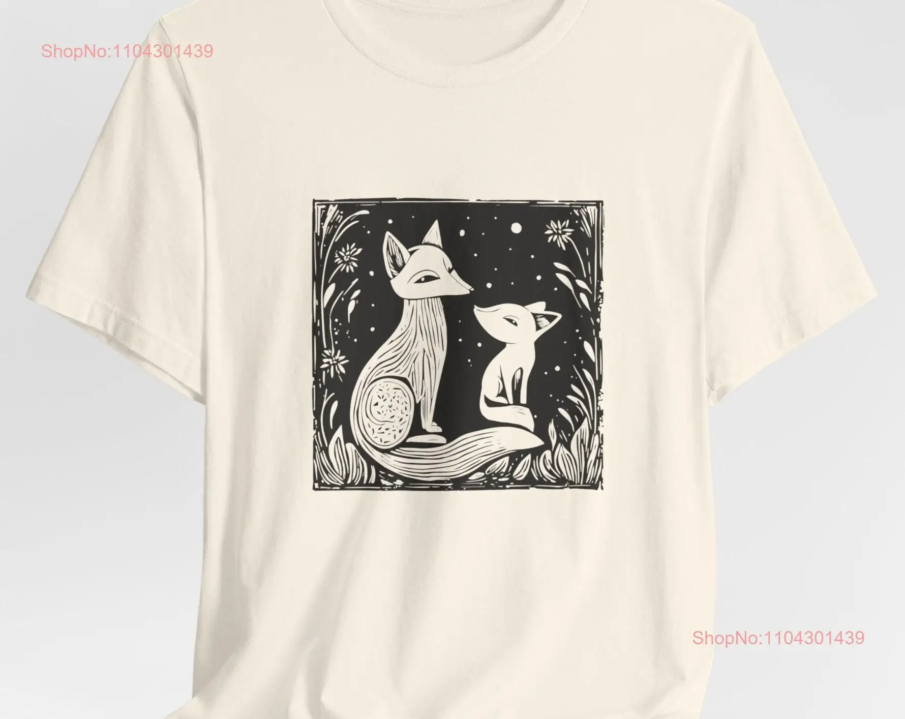 Mother Fox And Kid T Shirt A tender gift for Mother's Day Cute linocut black white nice your mom long or short sleeves