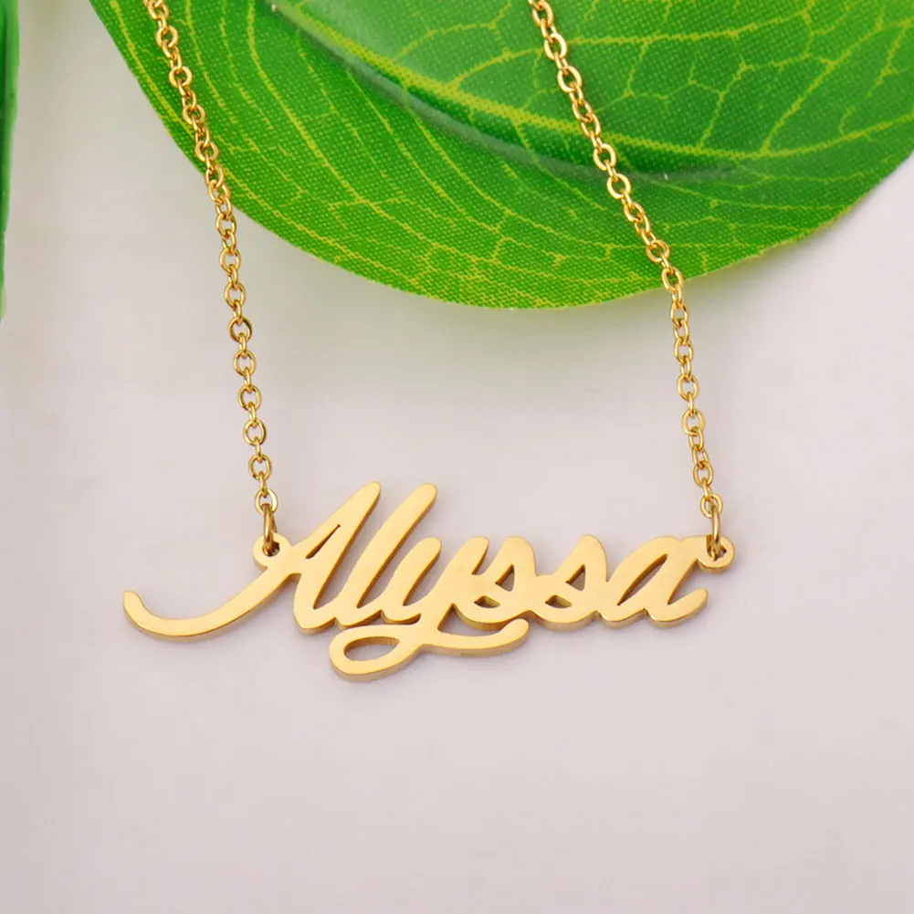 

AOLOSHOW Alyssa Gold Plated Name Necklace for Women Stainless Steel Cursive Letter Charms Choker Jewelry