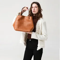 Handbag Brand CHCH Women's Classic Cow Leather Steel Stamped Large Capacity Tote Bag Business Commuter Shopping Bag