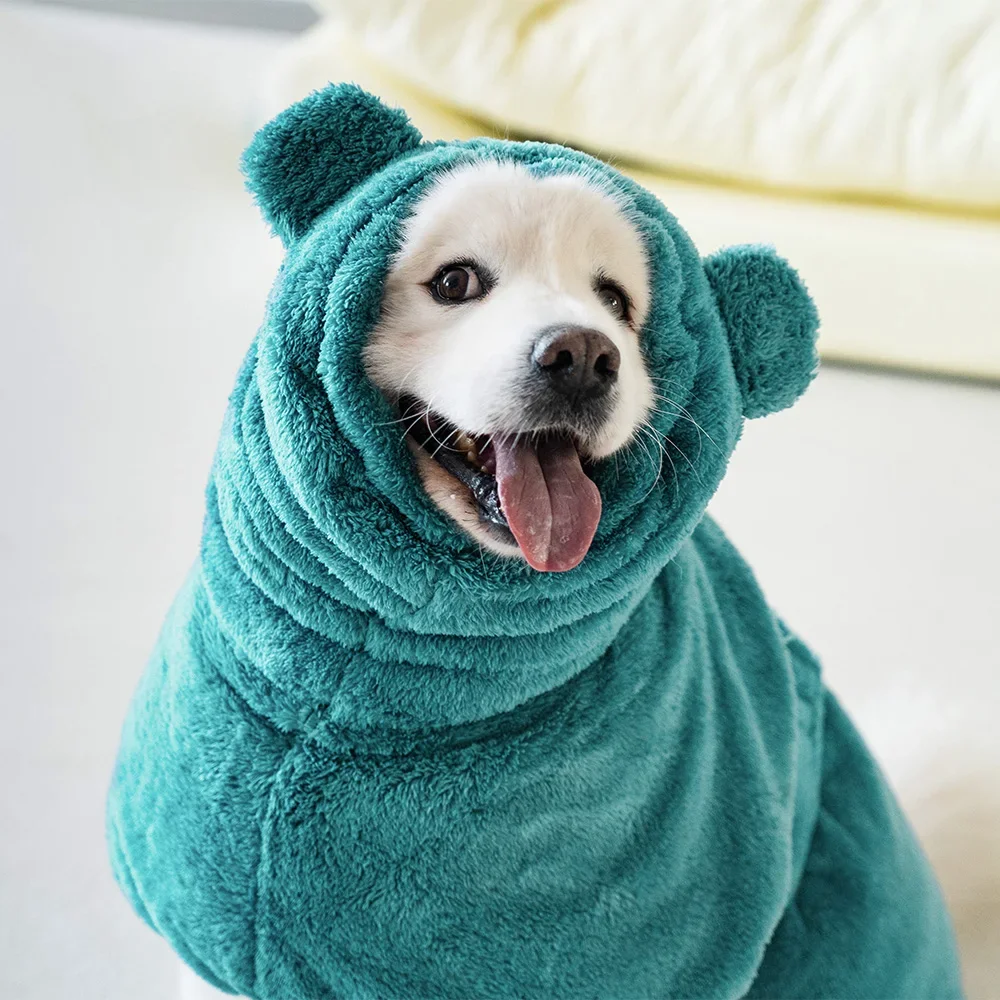 Wholesale Winter Super Absorbent Travel Quick Dry Coat Dog Towel Pet Bathrobe Quick Dry Coat with Cute Design