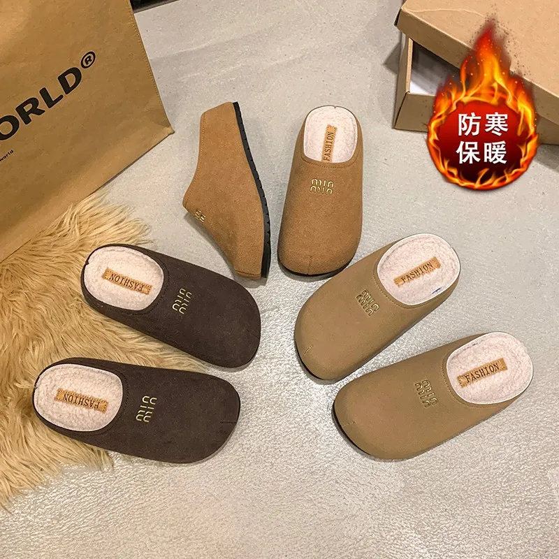 Women's Fur Suede Clogs Fashionable Winter Slippers Cork Insoles Plush Short Plush Shoes Women's Comfortable Non-Slip Slippers