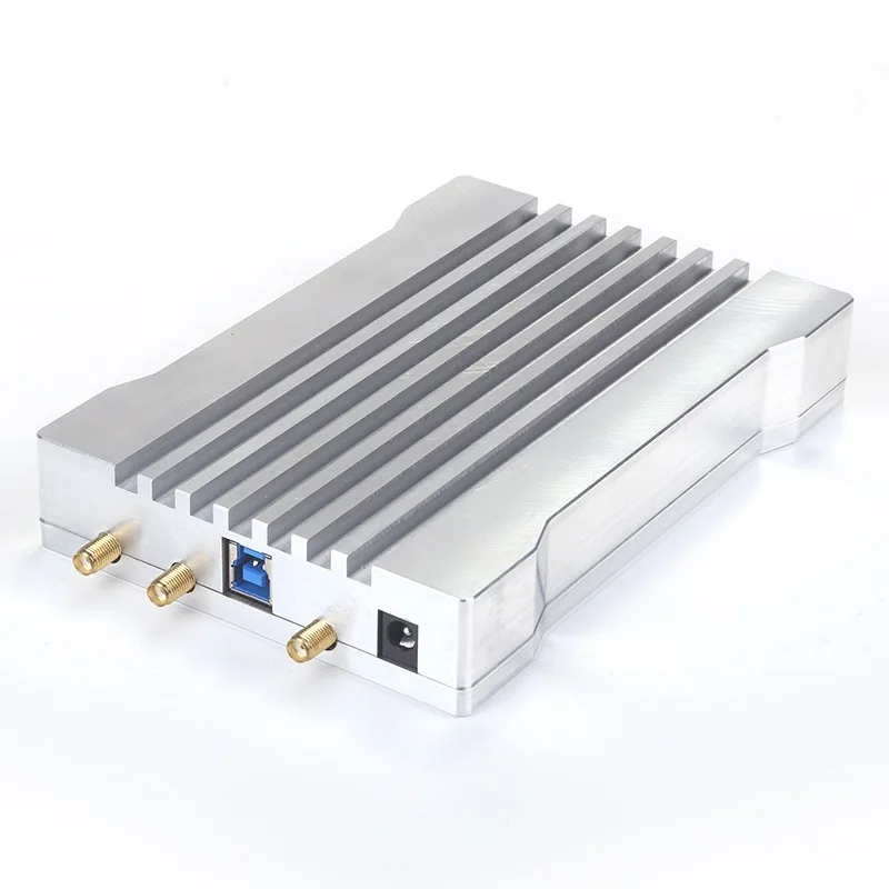The new upgraded 70MHz-6GHz dual receiver and dual transmitter support