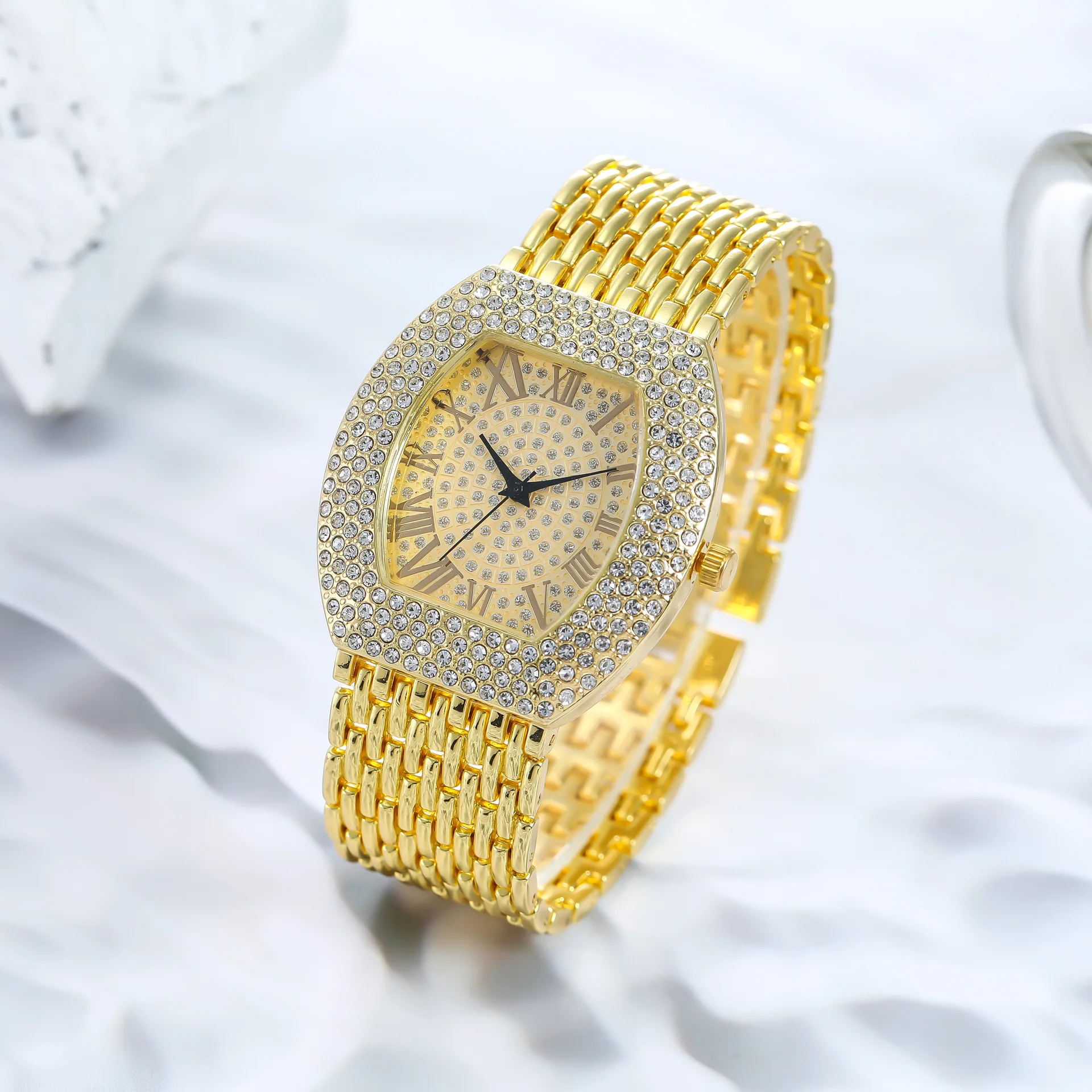 UTHAI H64 Women\'s Full Diamond Watch Temperament Gold Steel Band Barrel shaped Full Sky Star Vintage Fashion Quartz Wristwatches