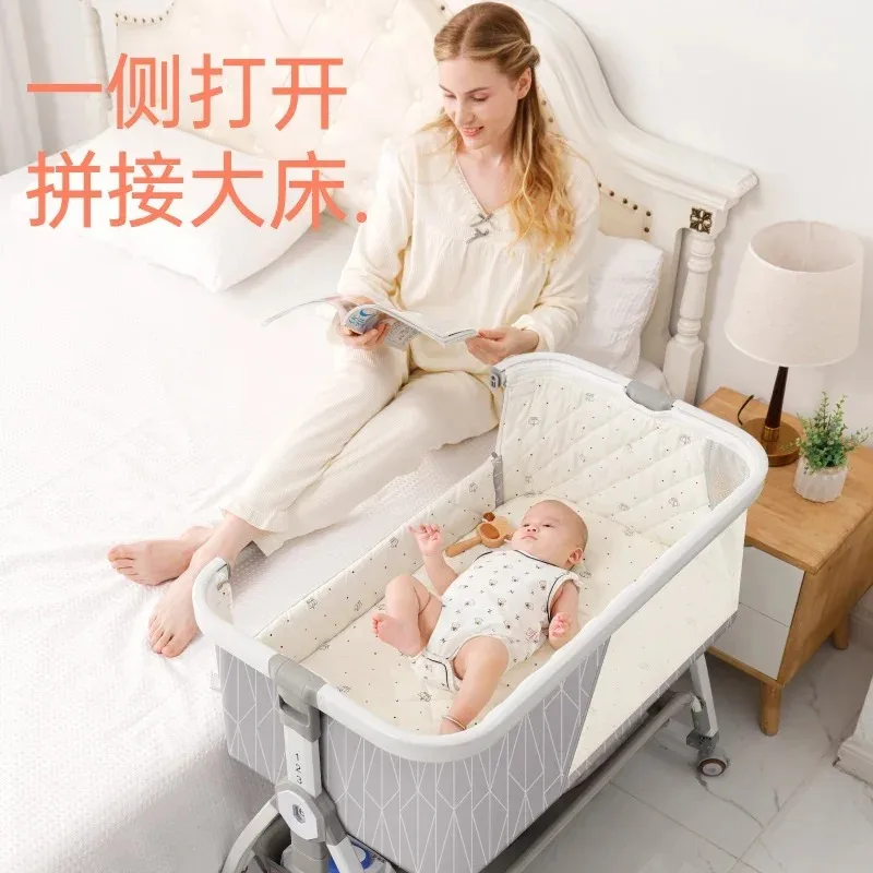 Newborn Crib Removable Crib Portable Cradle Bed Foldable Multi-function Bed