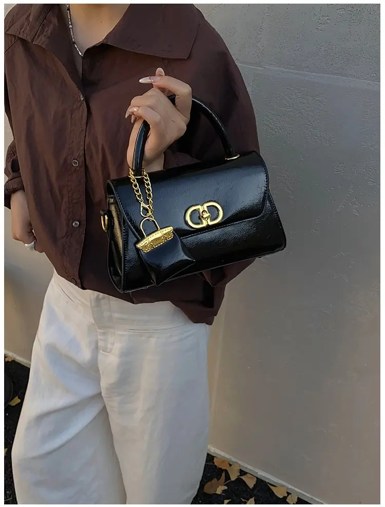 

Роскошная женская сумка через плечо 2025 года, винтажная многосторонняя сумка из натуральной кожи, стеганая сумка большой вместимости