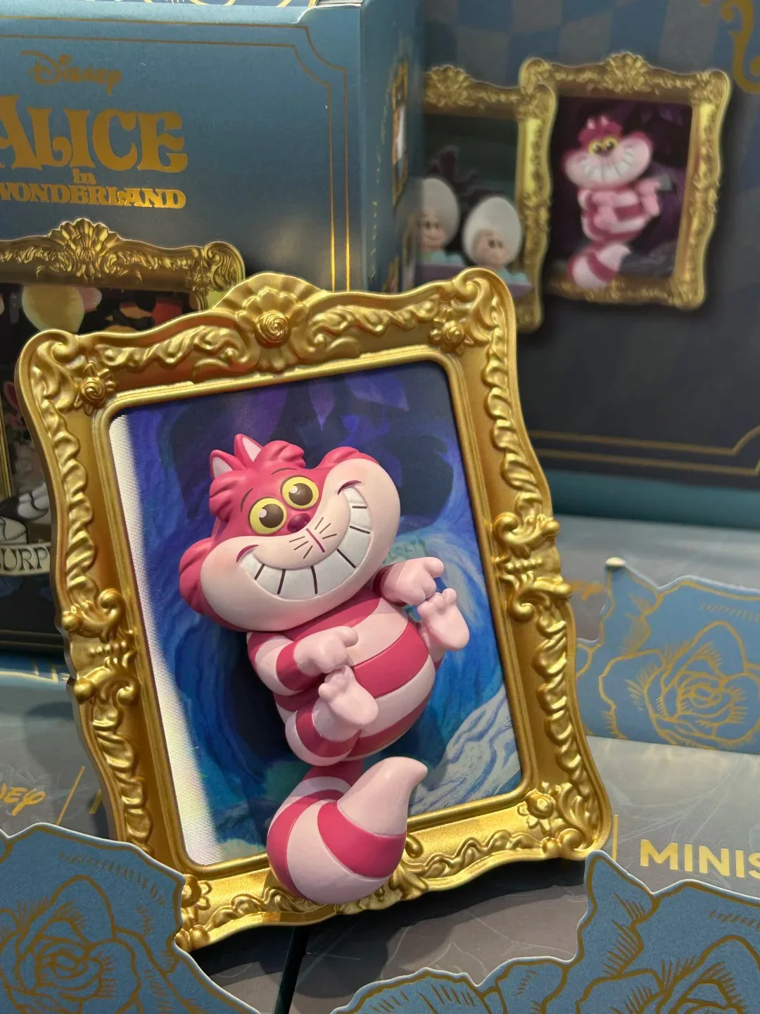 Boîte Surprise originale Alice au pays des merveilles, boîte aveugle, Kawaii, le lapin blanc, chat du Cheshire, modèle de jouet, cadeau