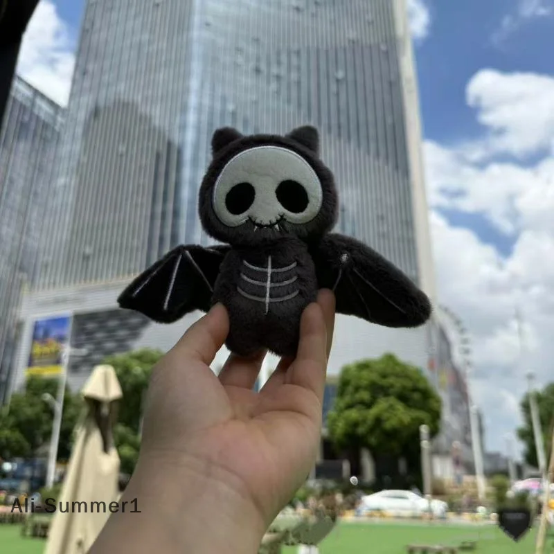 【E】Fun Cartoon Halloween Skeleton Bat Plush Doll Pendant Keychain Creative Cute Backpack Accessories For Children Holiday Gifts