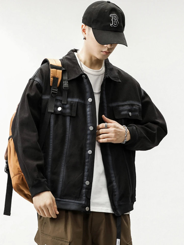 

Джинсовые куртки мужские осенние лоскутные контрастные цвета корейский стиль с отложным воротником универсальные мужские пальто унисекс против морщин