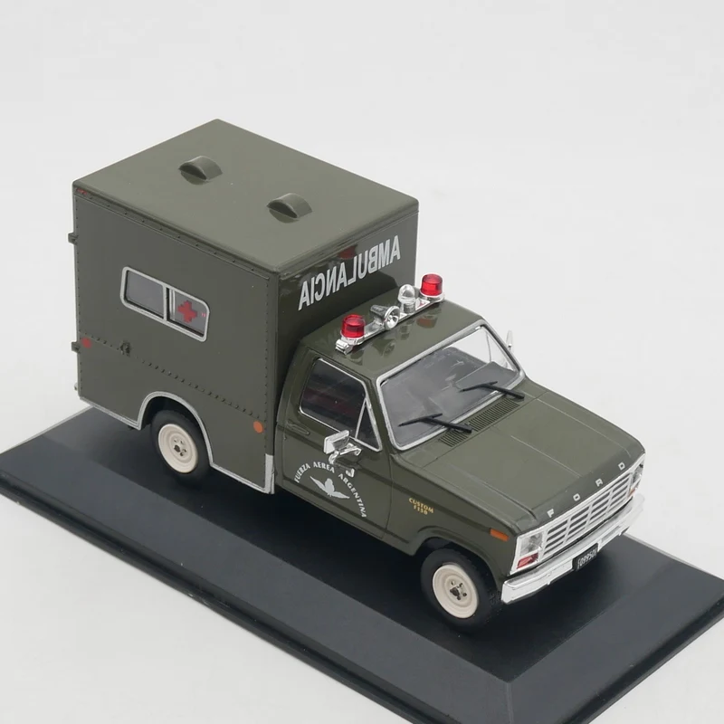 

Литой под давлением IXO масштаб 1:43, Ford F-150 1982, грузовик, аргентинские ВВС, скорая помощь, модель автомобиля из сплава, Коллекционная игрушка, подарок, сувенирный дисплей