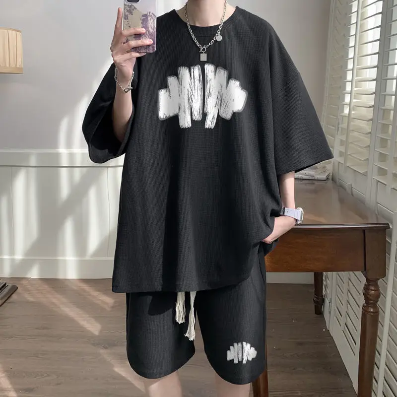 

T-shirt Set Men's Summer Hong Kong Style Casual Short-sleeved Shorts Two-piece Set Large Size Teen Feel Wear