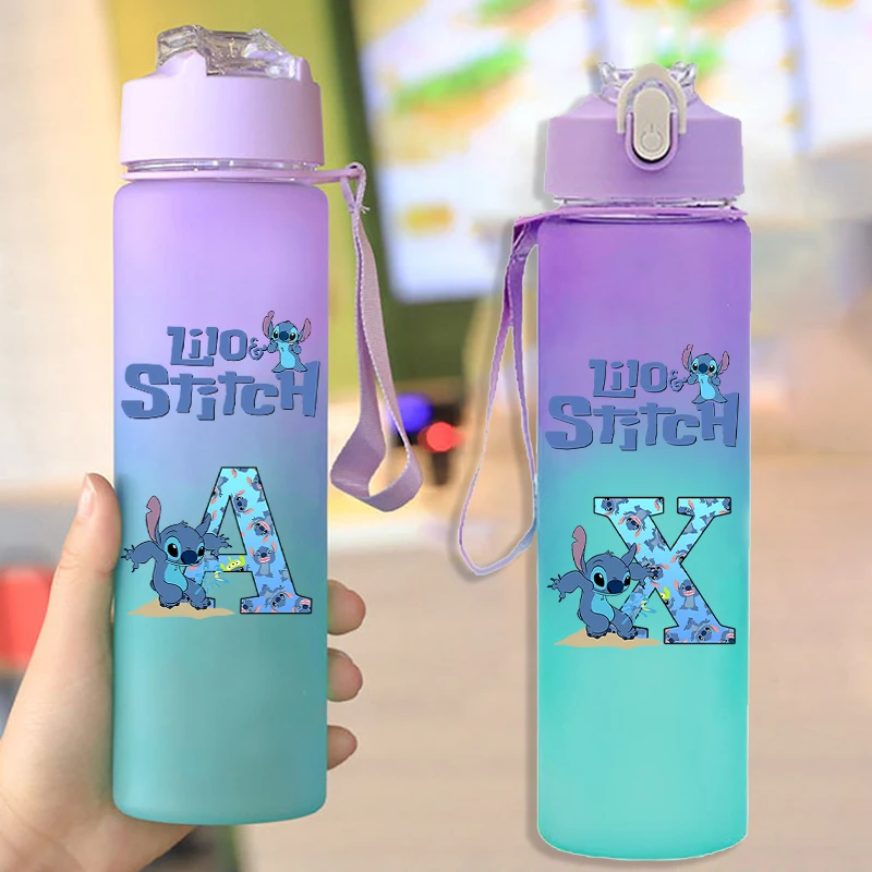 Taza de agua con gradiente de Lilo & Stitch de 750ml para hombres y mujeres, tazas con estampado de letras de dibujos animados, regalos portátiles para botellas de agua a la moda para estudiantes
