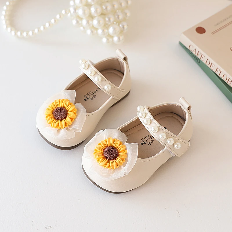 

Girls Walking Shoes with Lace Flowers Kids Leather Shoes Round Toes Soft Bottom 2025 Autumn New Baby Flat Shoes Princess Style