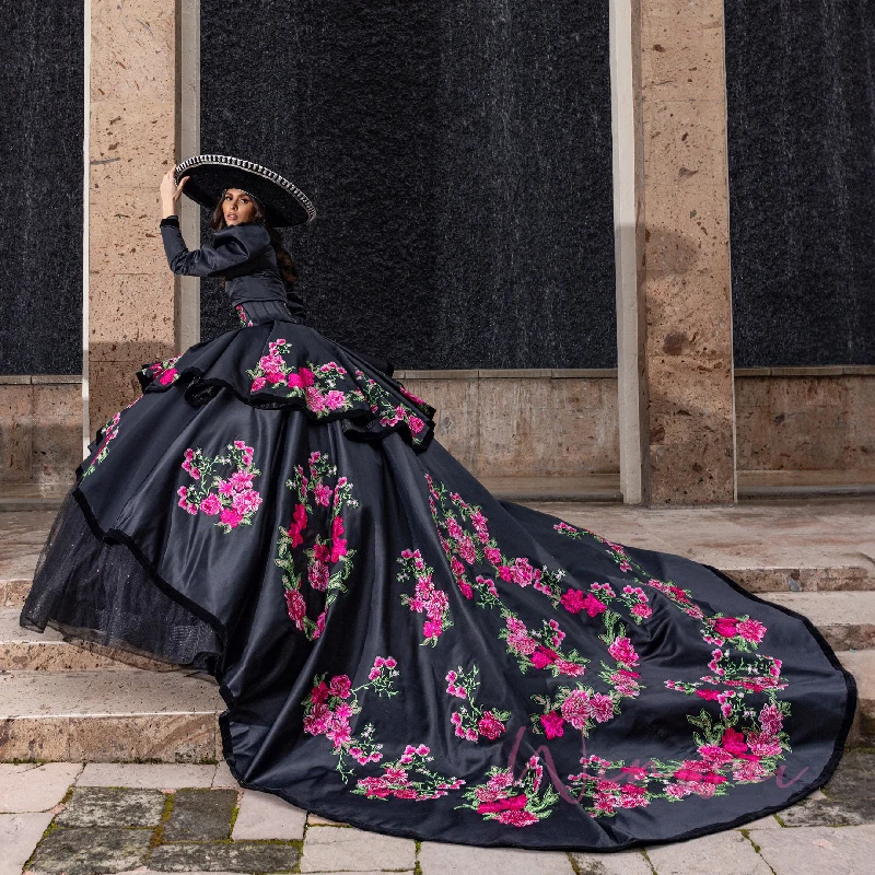 فساتين Quinceanera اللامعة باللون الأسود اللامع مع سترة ثلاثية الأبعاد مزينة بالزهور مشد مخصص فيستدوس دي 15 سنة كوينسيا