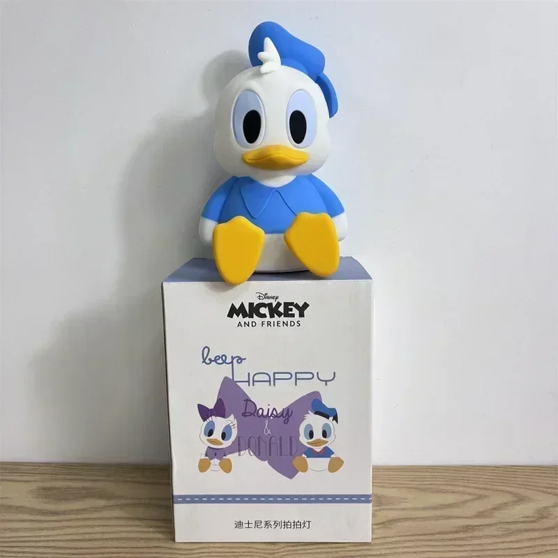 

Home Decoration Donald Duck Night Light Silicone Ornament Creative Living Room Ornament Disney Birthday Christmas Gift