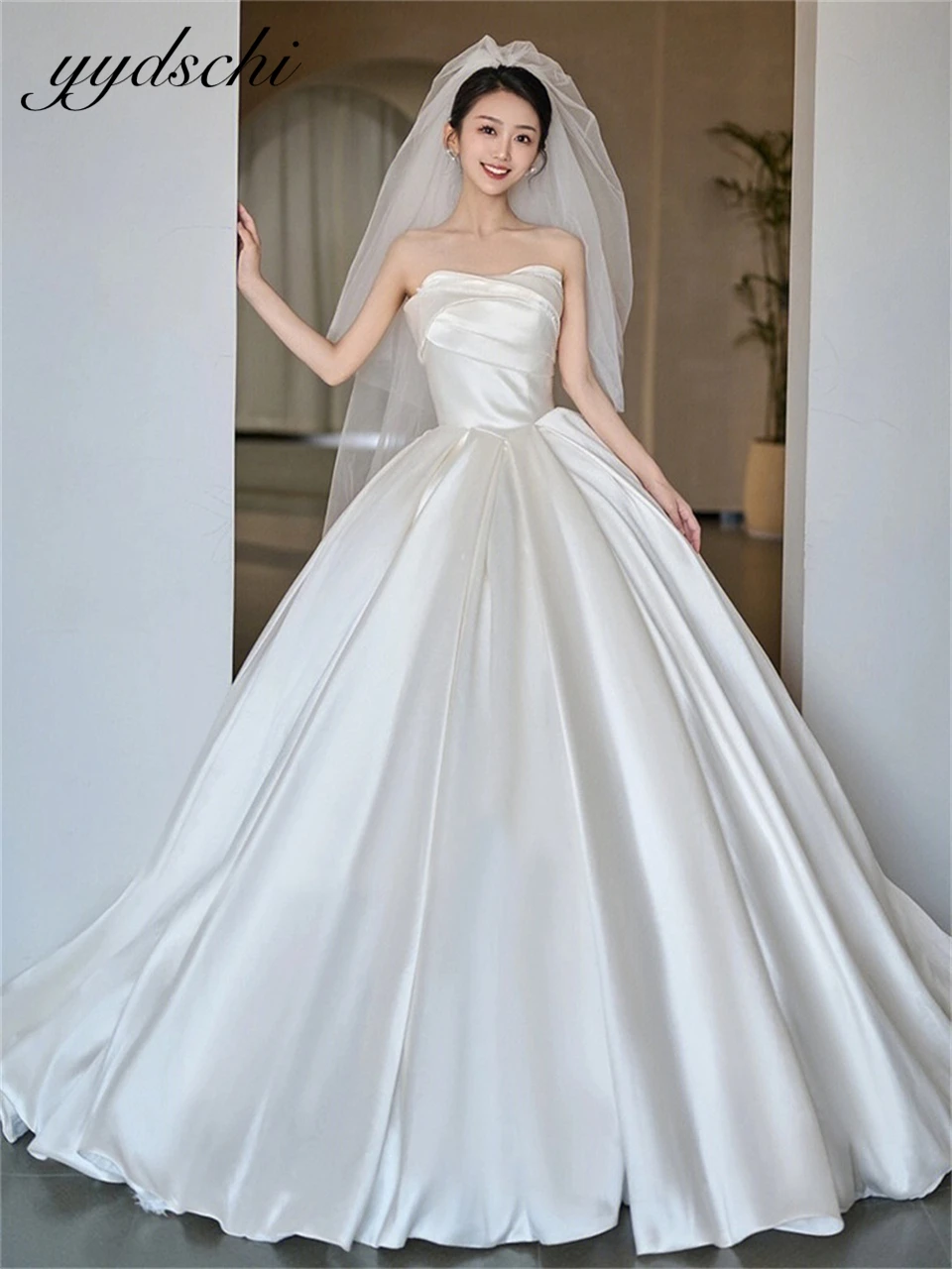 Customized Elegant Satin Strapless Ball Gown Simple Wedding Dresses For Woman 2024 Sweep Train Bridal Gowns vestidos de novia