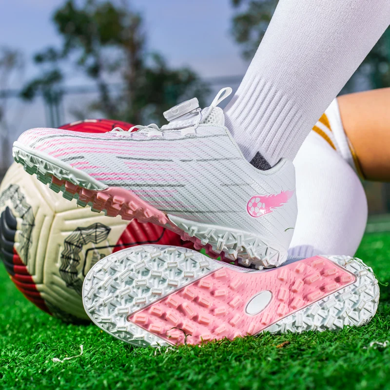 

Kids Football Field Boots Boys Girls Indoor Society Football Shoes Futsal Non Slip Professional Fast Men Soccer Cleats Sneakers