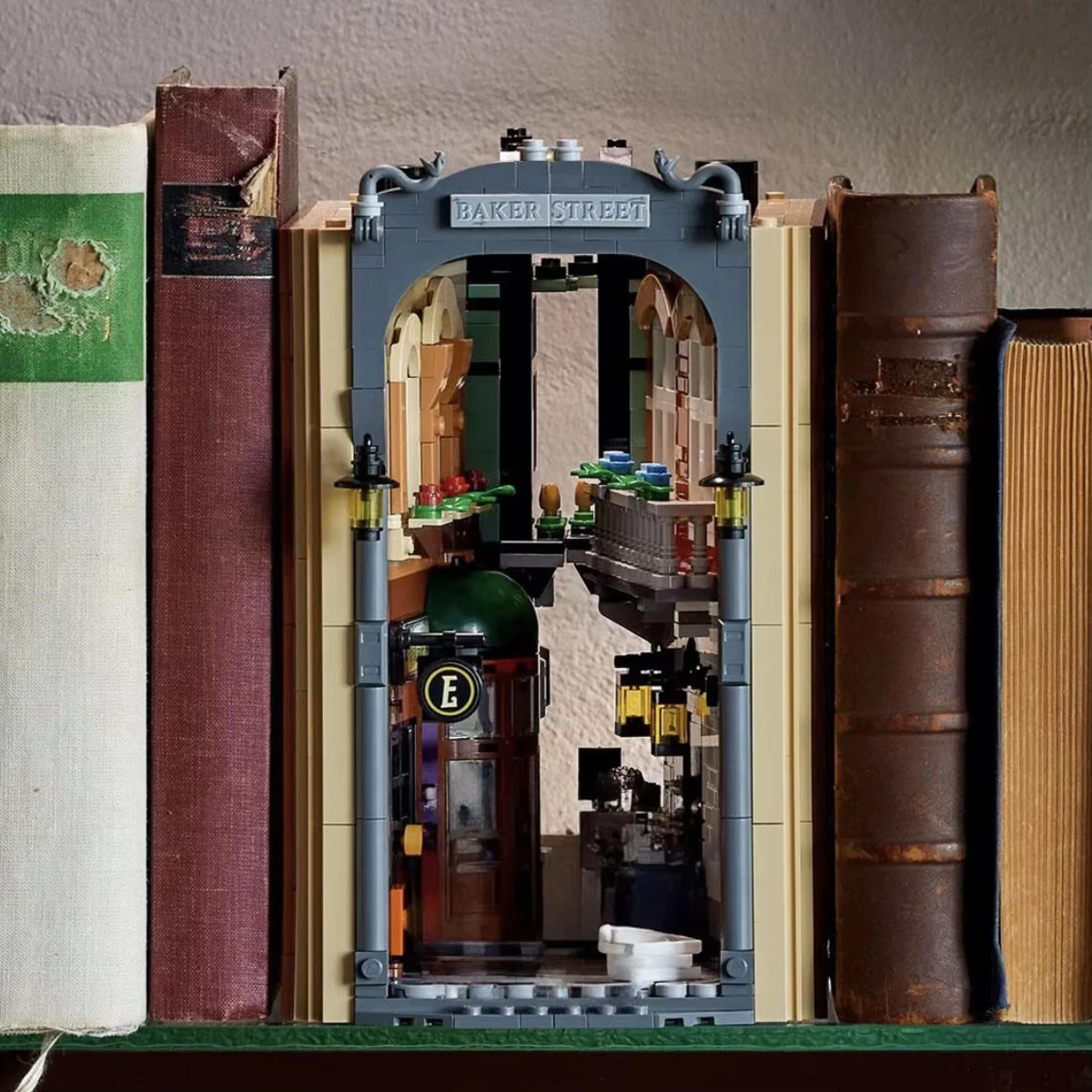 Seria Hot Street View Sherlock Detektyw Konspiracja Świat Model Zabawka Klocki Konstrukcyjne Dla Dzieci Chłopców Edukacyjne Prezenty Urodzinowe