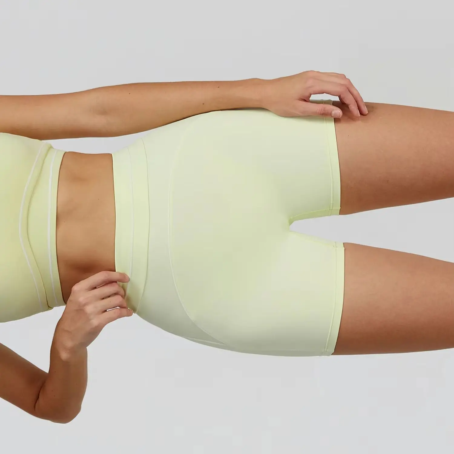 

Women Yoga Shorts High Waist Workout Shorts Fitness Yoga Lift Butt Fitness Ladies Yoga Gym Running Impact Short Pants Sportswear