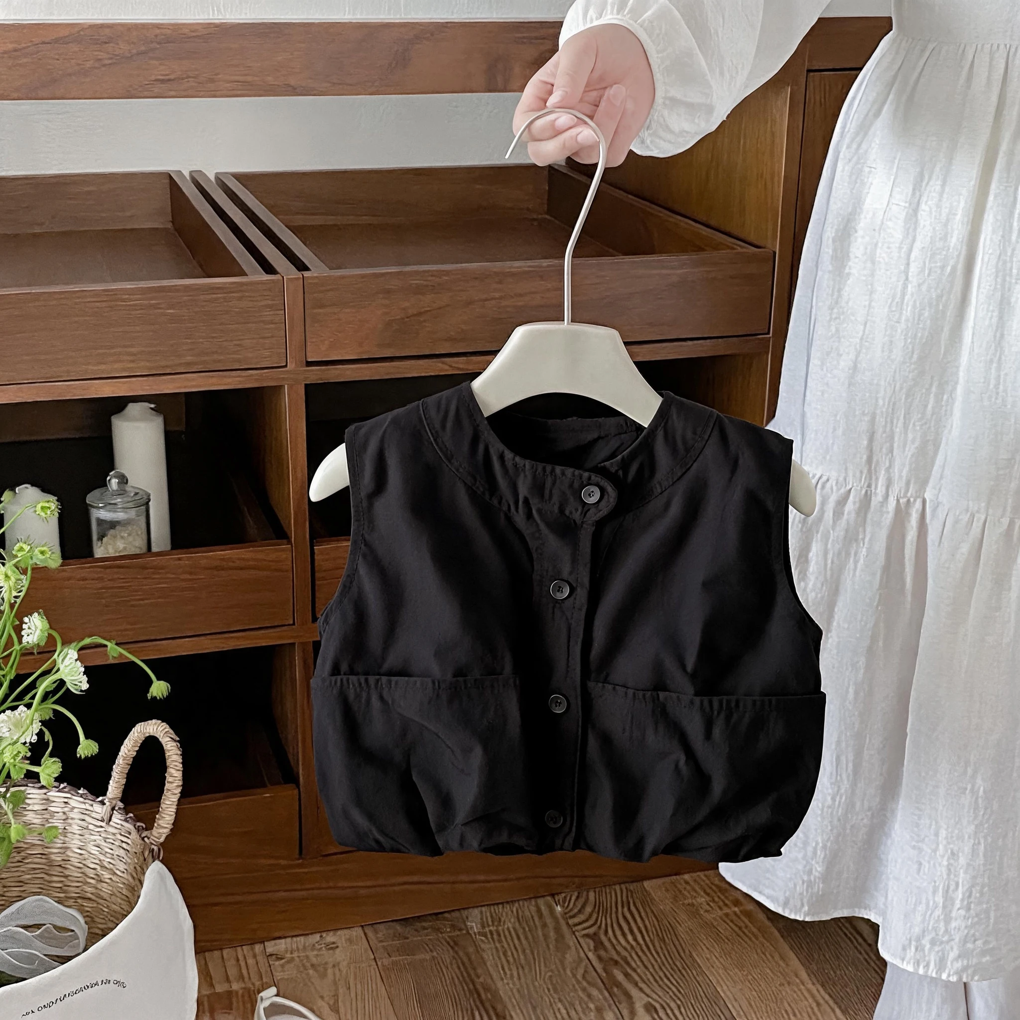 Kinderweste 2026 Neue Frühlings- und Herbst-Koreanische-Style Einfarbige Weste für Jungen, Stilvolles Outfit für Babyjungen – Detail 1