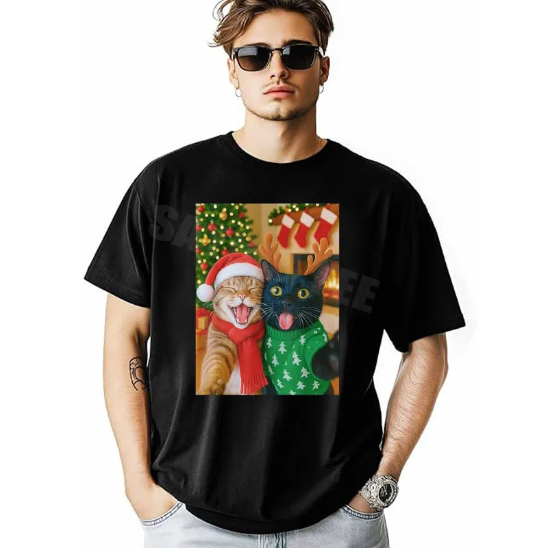 مضحك ميمي القط التقاط صورة شخصية عيد الميلاد عيد الميلاد أضواء عطلة تي شيرت Y2k عيد ميلاد سعيد القط أمي أبي الأزواج الجرافيك تيز الزي