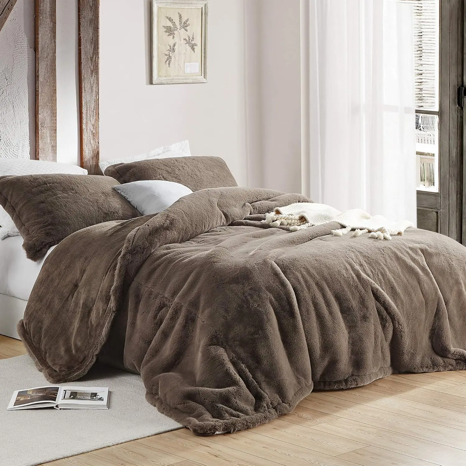 Chunky Bunny - Coma Inducer Oversized Twin Comforter - Velveteen Brown