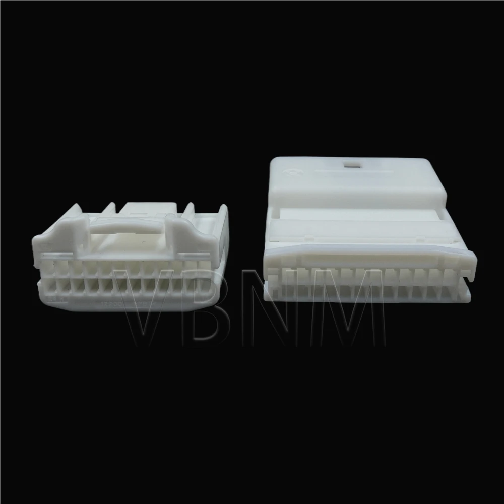 24 Pin 1473413-1 1318917-1 1376103-1 AC Assembly Car Rearview Mirror Male Female Docking Electric Wire Unsealed Socket
