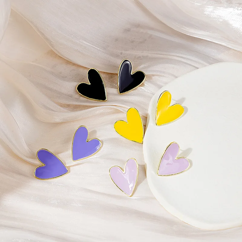 New Korean Heart Dangle Earrings for Women Enamel Irregular Heart Earrings Purple Yellow Unusual Earrings Party Gift bijoux