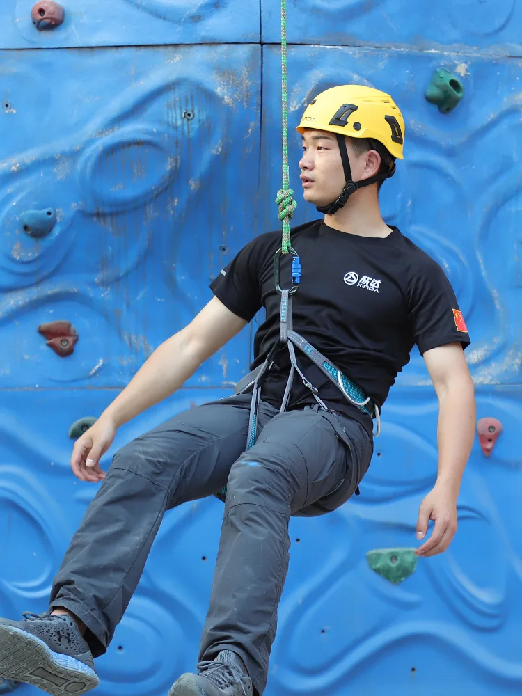 Xinda تسلق الصخور نصف الجسم تسخير في الهواء الطلق ضوء الإنحدار تنافسية الجدار خفيفة للغاية حزام مقعد مريح