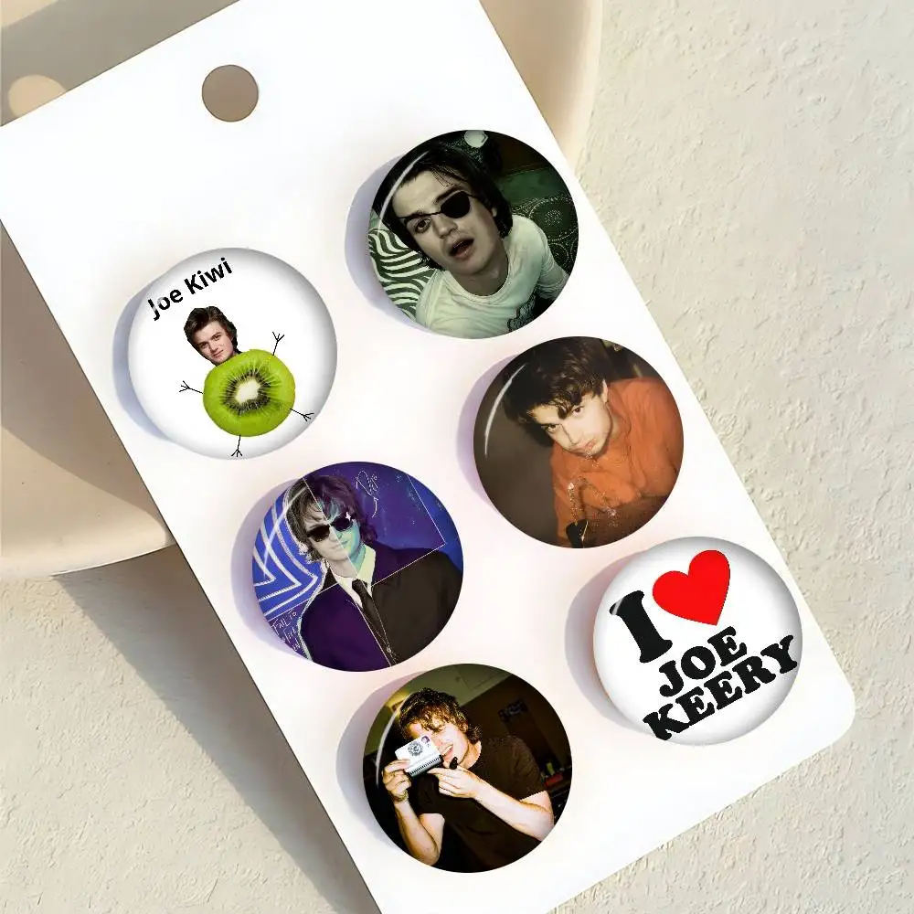 Actor Joe cool Keery  New Brooches Soft Button Pin Funny Silly Gnarpy On A Skateboard Meme Badge Gamer Collection Gifts
