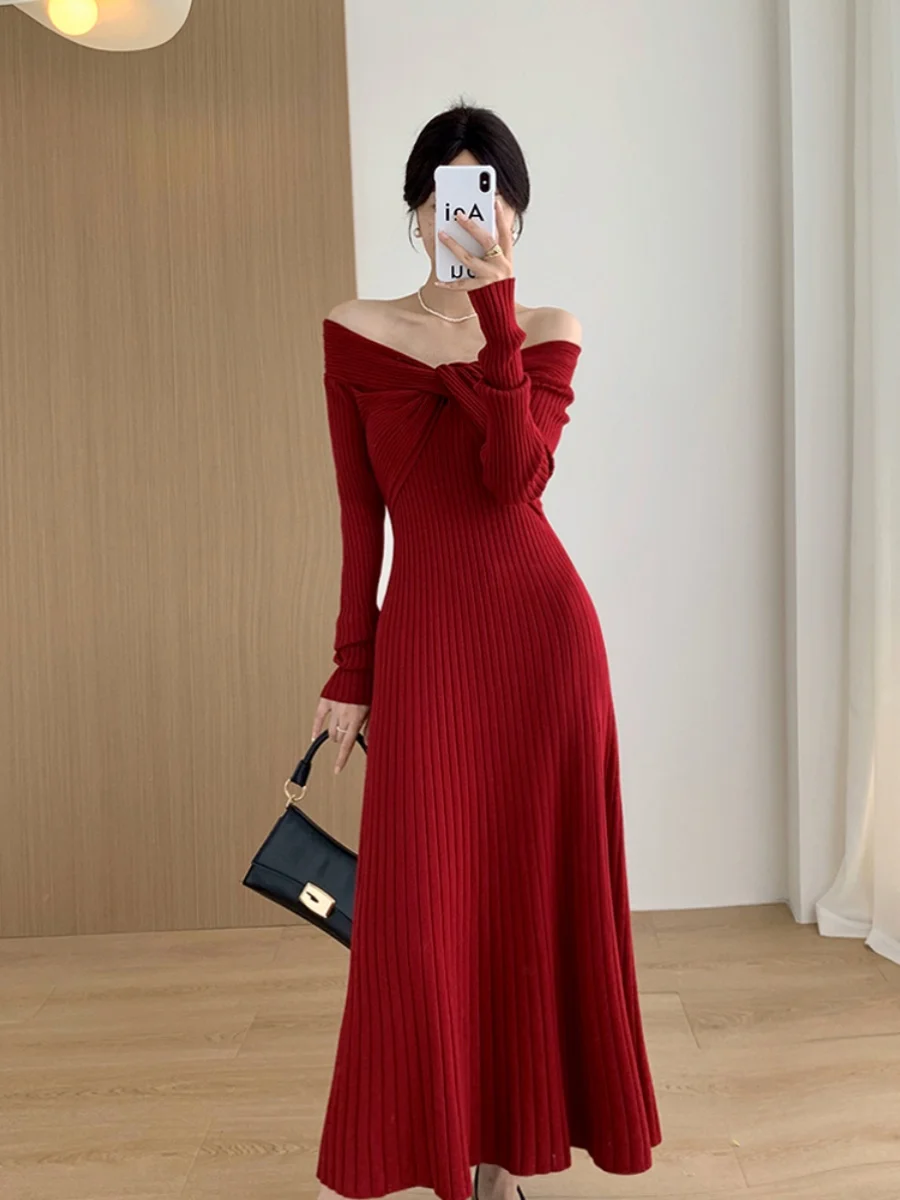 Saia Longa de Tricô Slimming de Cintura Alta, Modelo Bodycon, Um Ombro, Camada Base Vermelha, Outono Inverno, Cor Pura