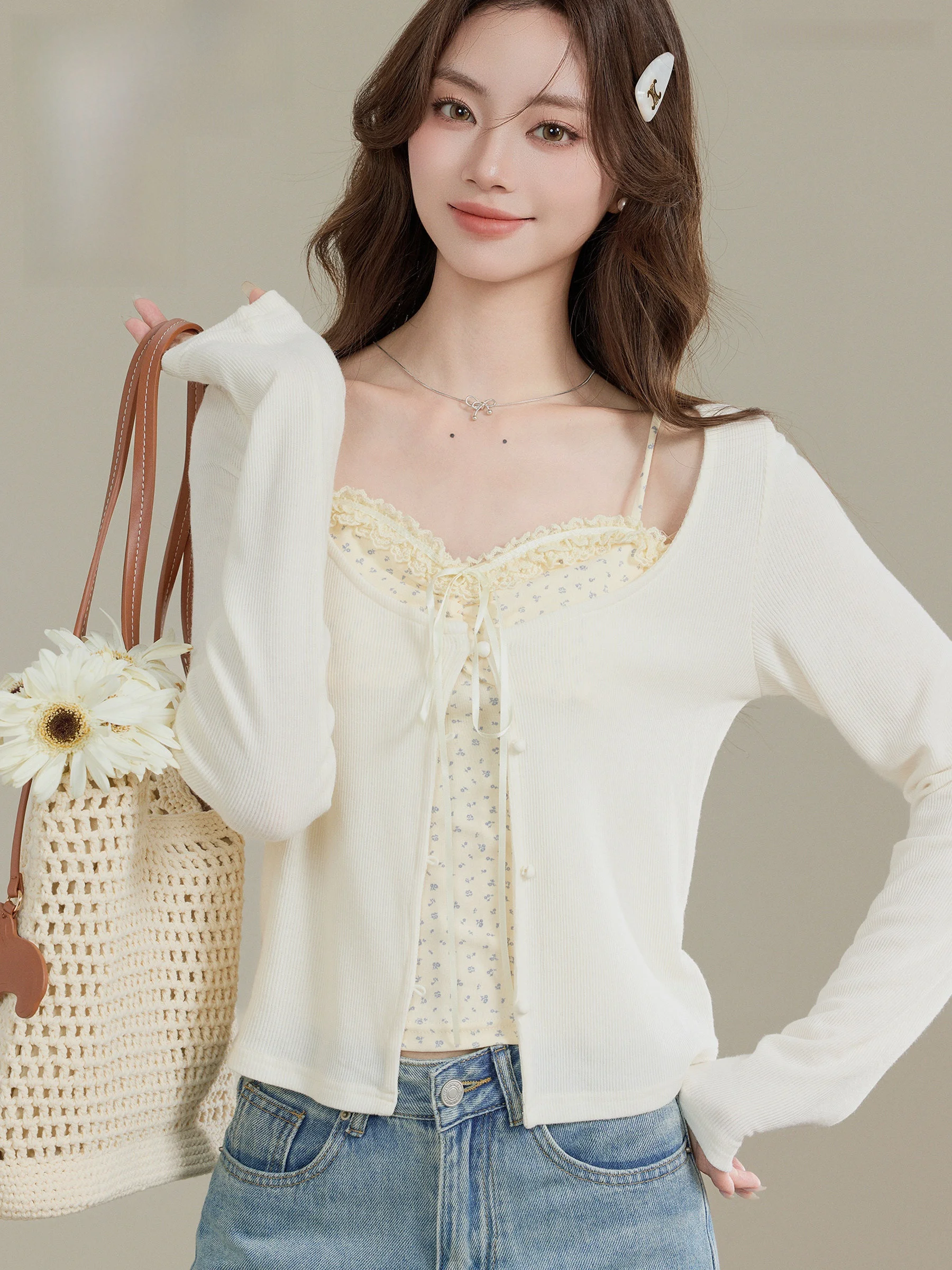 

Вязаный кардиган Lingjiu Design с V-образным вырезом, женская верхняя одежда, осенне-зимняя новинка, маленький размер, модный дизайн