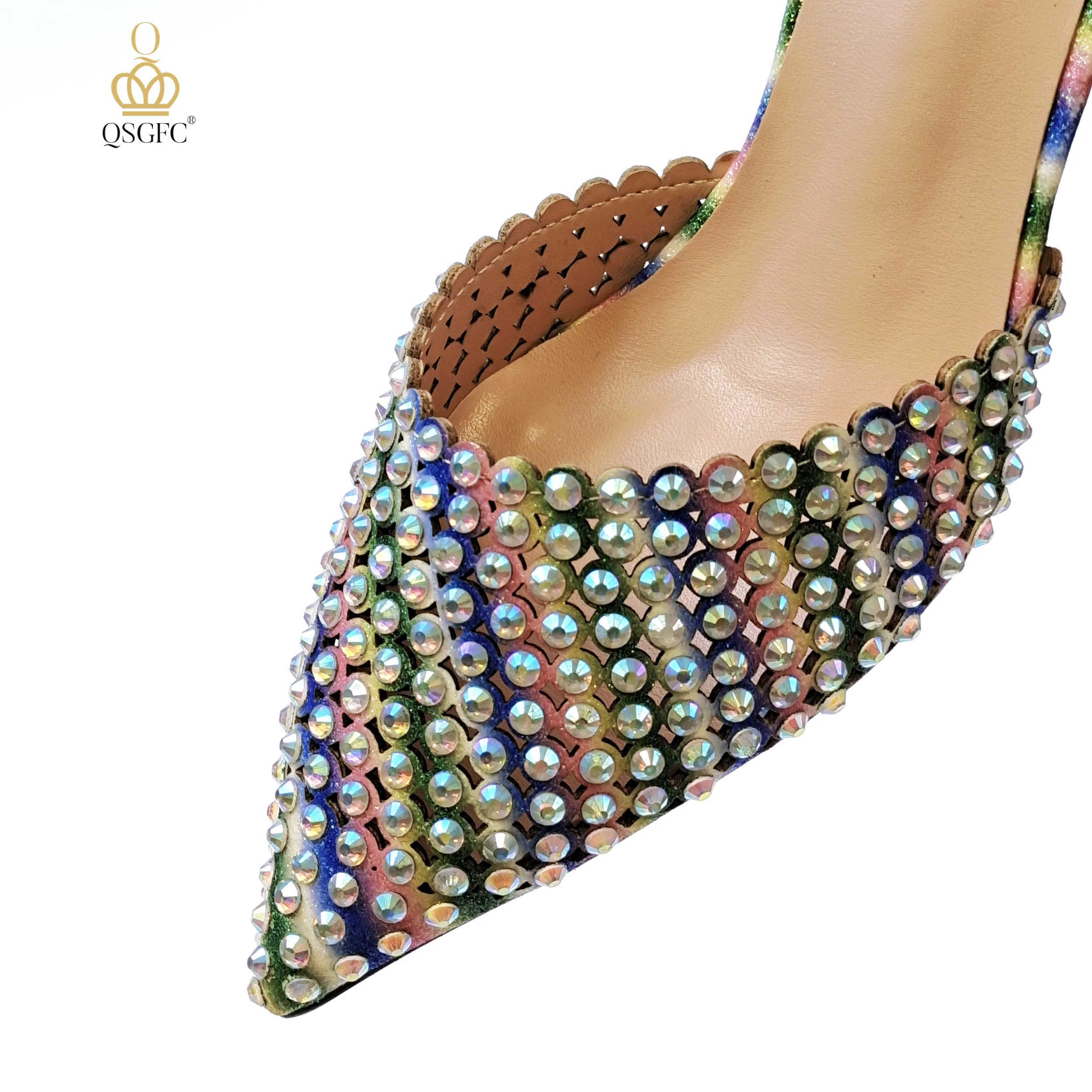 QSGFC Design italiano donna scavato ricamo strass colorati colore arcobaleno scarpe da donna e Set di borse da sposa per feste