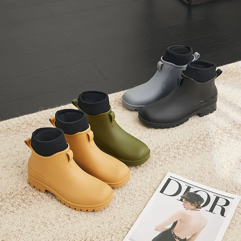 Platform Rain Boots Women Garden Galoshes Waterproof Rubber Chelsea Boots Female Non-slip Rainshoes Fishing Waders Water Shoes