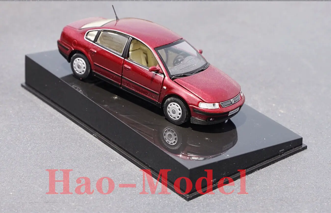 1/43 For Shanghai VW PASSAT B5 1.8GSI Model Car Diecast Metal Boys Girls Toys Kids Gifts Hobby Display Ornaments Collection