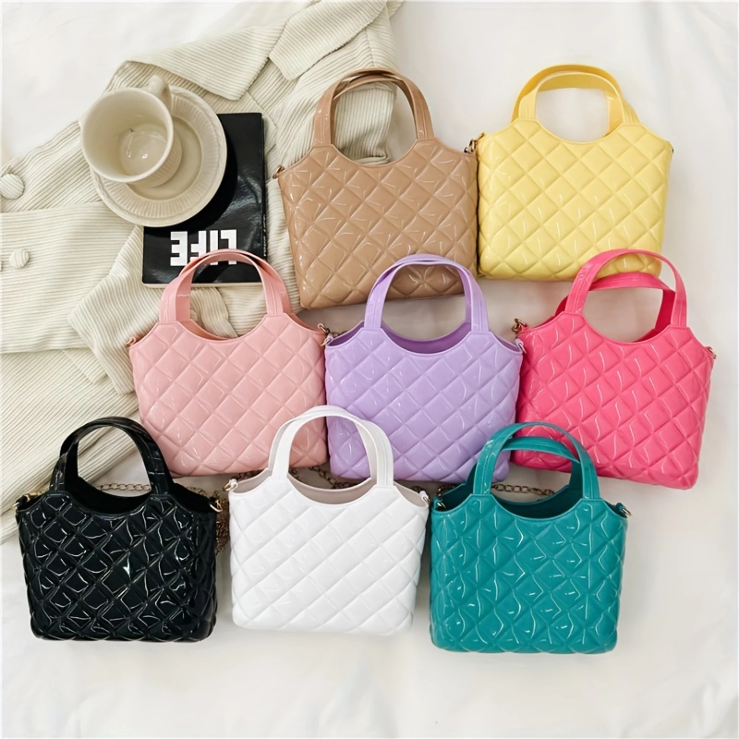 

PVC Jelly Handbag, Rhombus Pattern Vegetable Basket Bag, Fashion Mini Chain Crossbody Bag - Stylish Crossbody Bag Trio