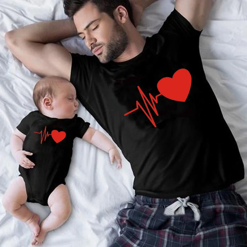 Father Son Mother and Daughter Clothes Dad Mom T-shirt Baby Girl Boys T Shirt Outfits Family Look Matching  Tshirt