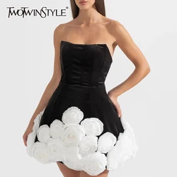 TWOTWINSTYLE Hit Color Slimming Temperament Dresses for Women Strapless Sleeveless Patchwork 3D Flowers Elegant Dress Female New