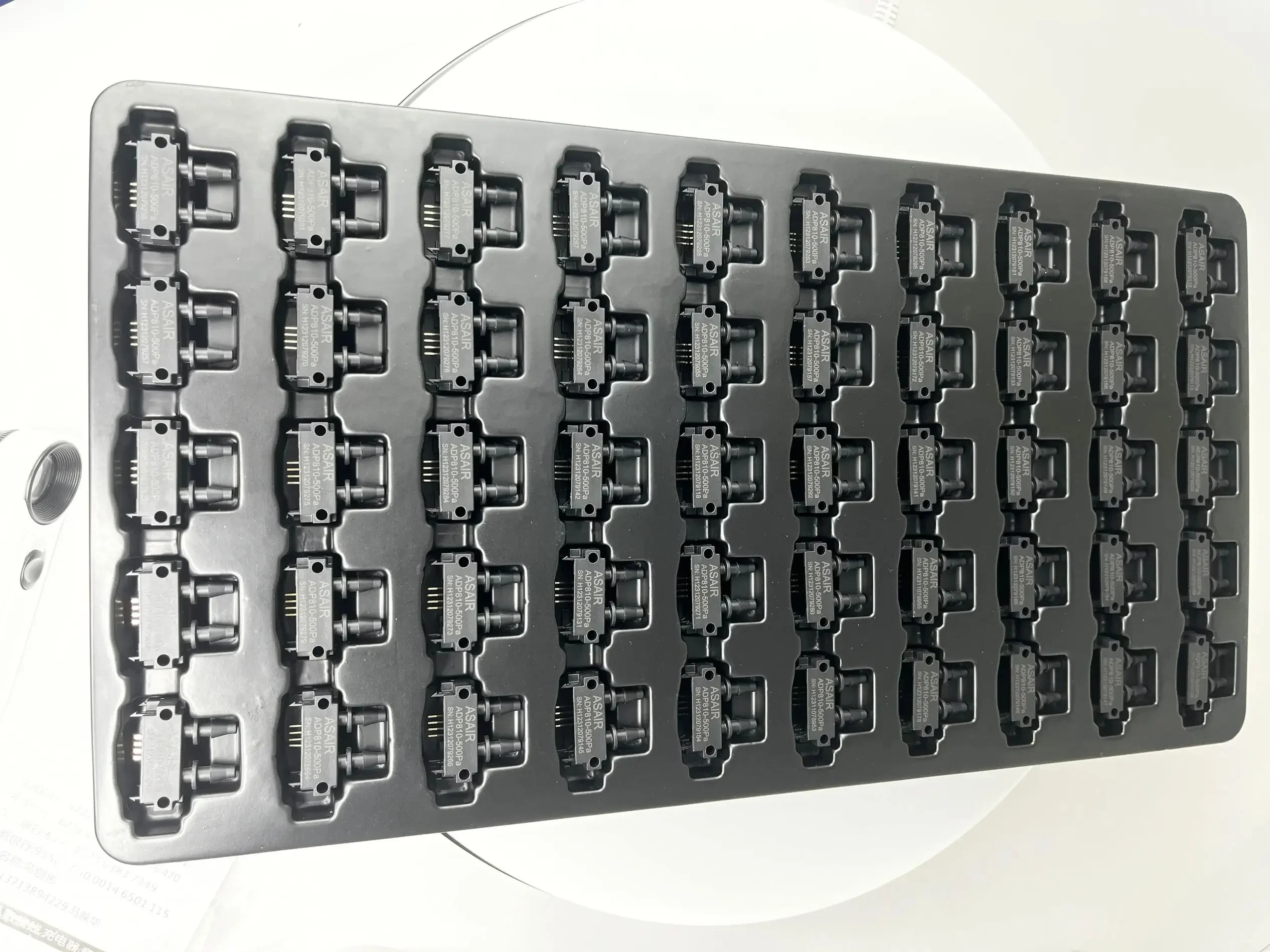 Komponen elektronik TGA2512-2-SM