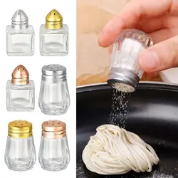 10/15ML Mini Seasoning Bottle Transparent Glass Spice Jars BBQ Pepper Spice Salt Shaker Jar Food Storage Container with Lid