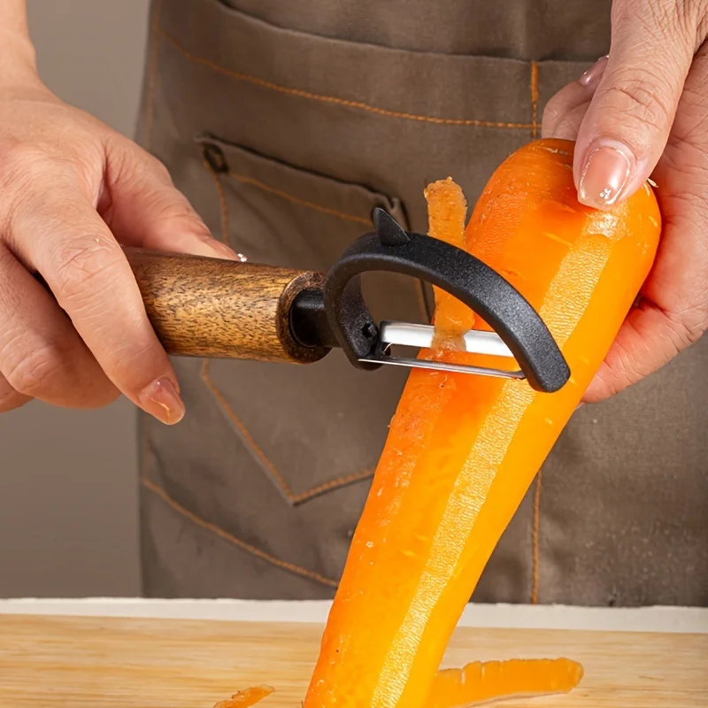 Walnut Wood Handle Peeler, Thickened Stainless Steel Sharp Peeler, Household Fruit and Vegetable Peeling Tool, Hanging Design Peeler