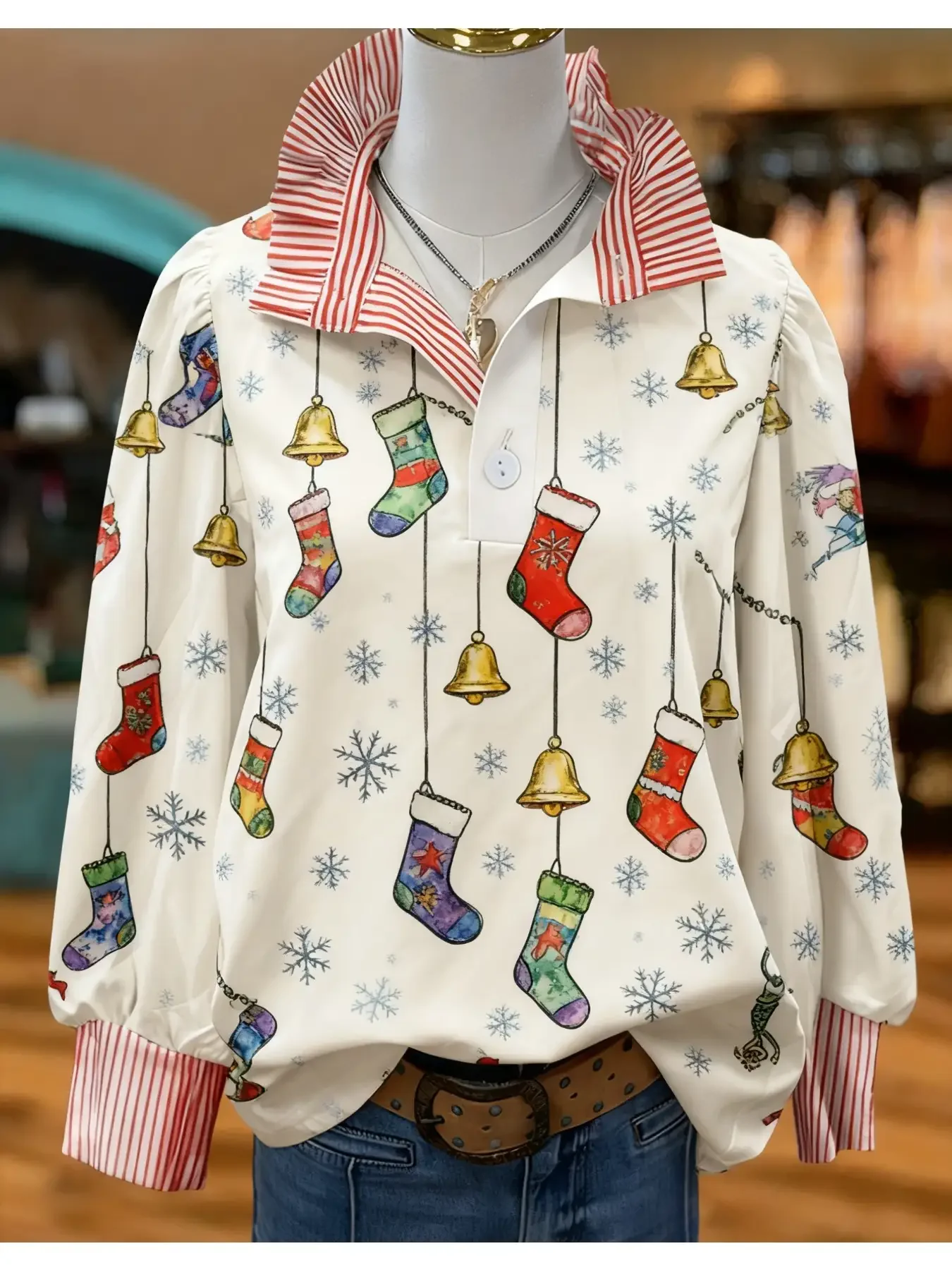 2026 New Christmas Women's Top Spring and Creative printing is a must-have for vacation, tourism, commuting, and travel